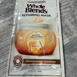 Garnier Whole Blends Honey Repairing Mask